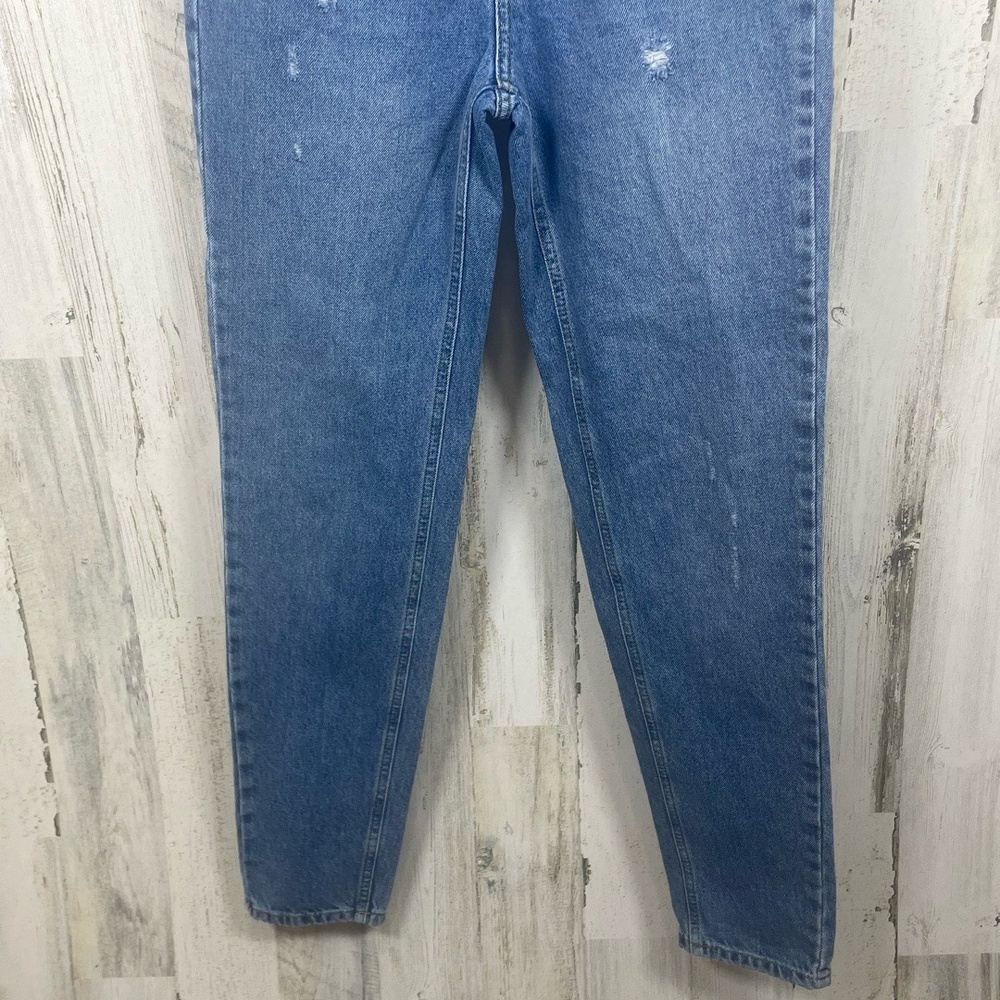BDG Urban Outfitters Mom Jeans High Rise size 25 Distressed Medium Wash‎ Baggy - Picture 4 of 11